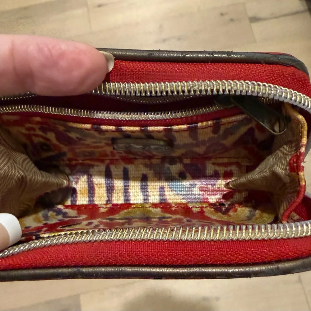 Sakroots Multicolor Tribal Zip Wallet - Red, Yellow, Blue - Picture 6 of 12